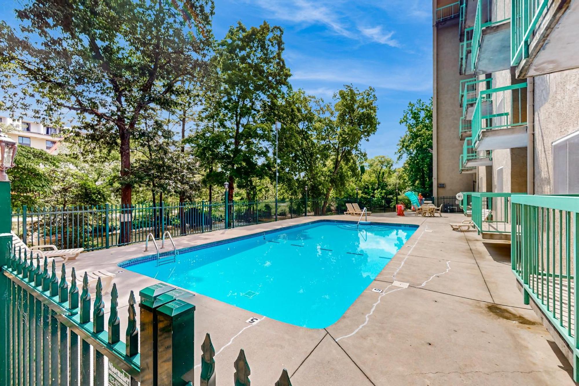 River Paradise Pigeon Forge Δωμάτιο φωτογραφία